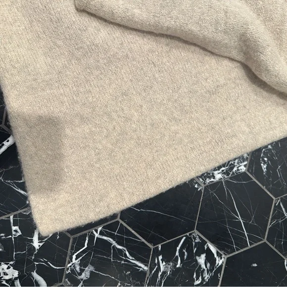 Lauren Manoogian Ecru Alpaca Turtleneck Sweater - Picture 8 of 9